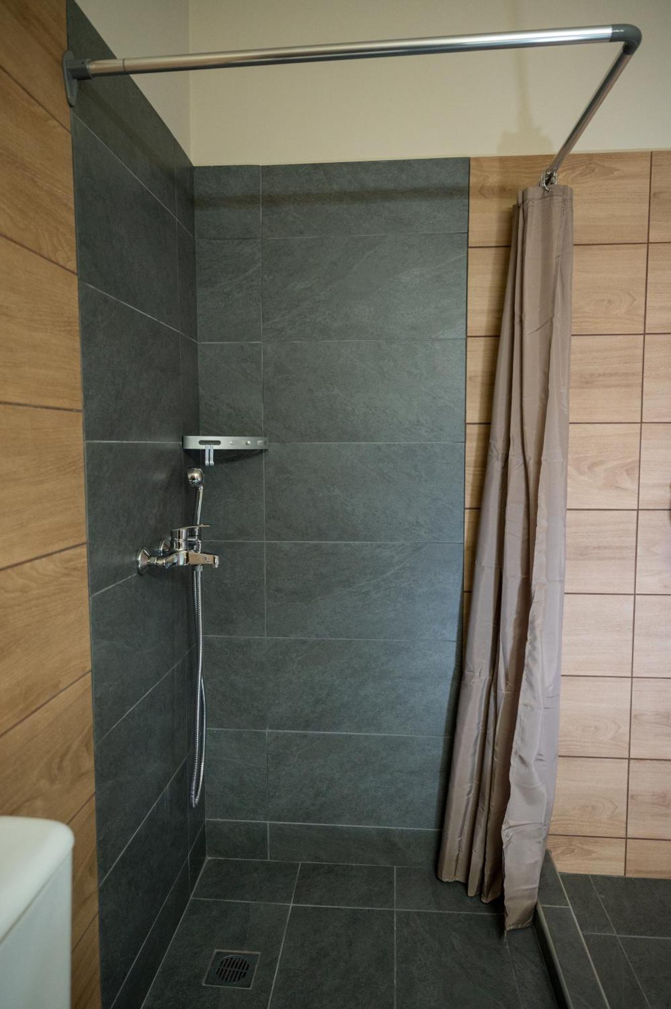 Anesis Airport Rooms 306 Koropi Exterior foto
